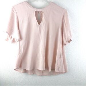 Women’s Elodie Shirt Size Small 💁🏻‍♀️!